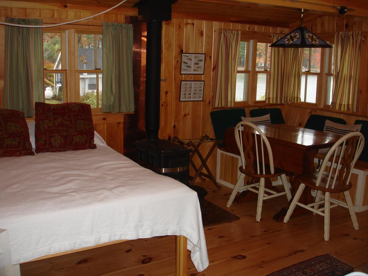 Sebago Lake Lodge & Cottages North Windham Exterior photo