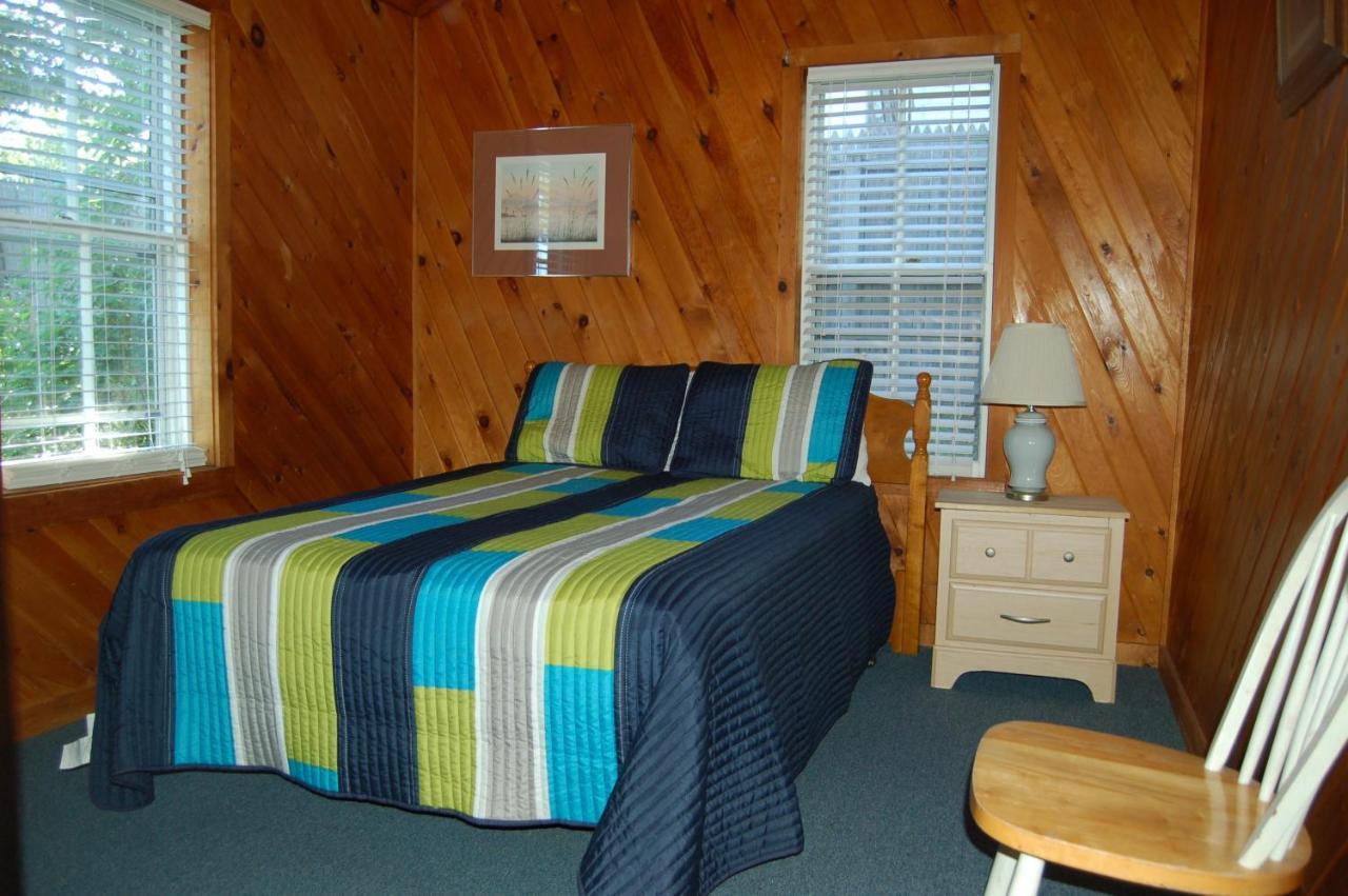 Sebago Lake Lodge & Cottages North Windham Exterior photo