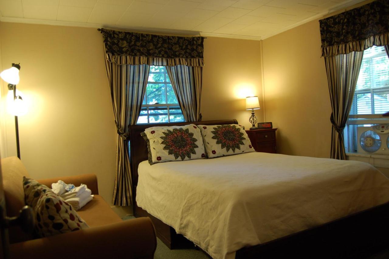 Sebago Lake Lodge & Cottages North Windham Exterior photo
